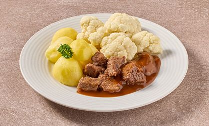 Runderstoofvlees met bloemkool en gekookte aardappelen (Na-arm)