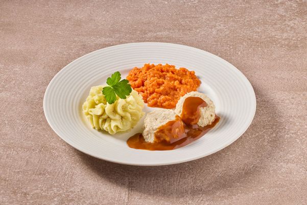 Kip met wortelen en knolselderijpuree (gemalen)