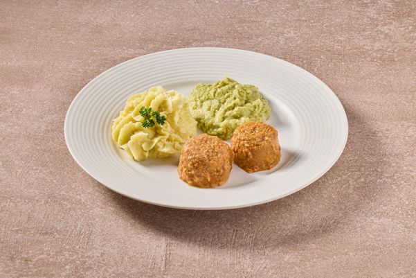 Smakelijk gehakt met prei en aardappelpuree (gemalen)